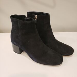 Sam Edelman "Edith" Suede Booties - sz 5M